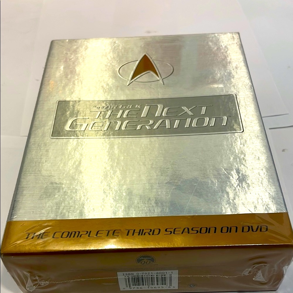 Star Trek The Next Generation Portable DVD Disc. Complete THIRD SEASONS. Silver - Picture 1 of 7